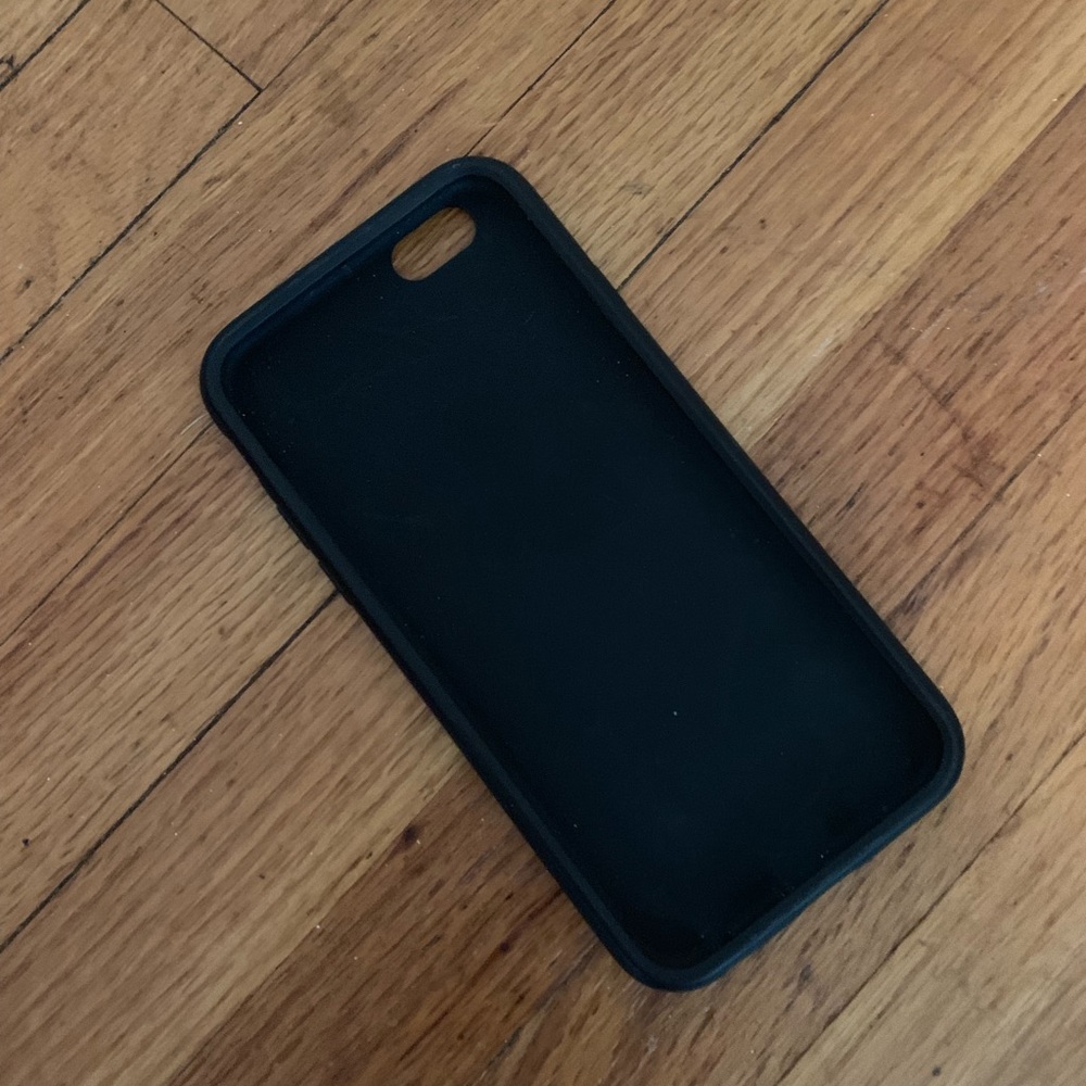 Black iPhone 6s case